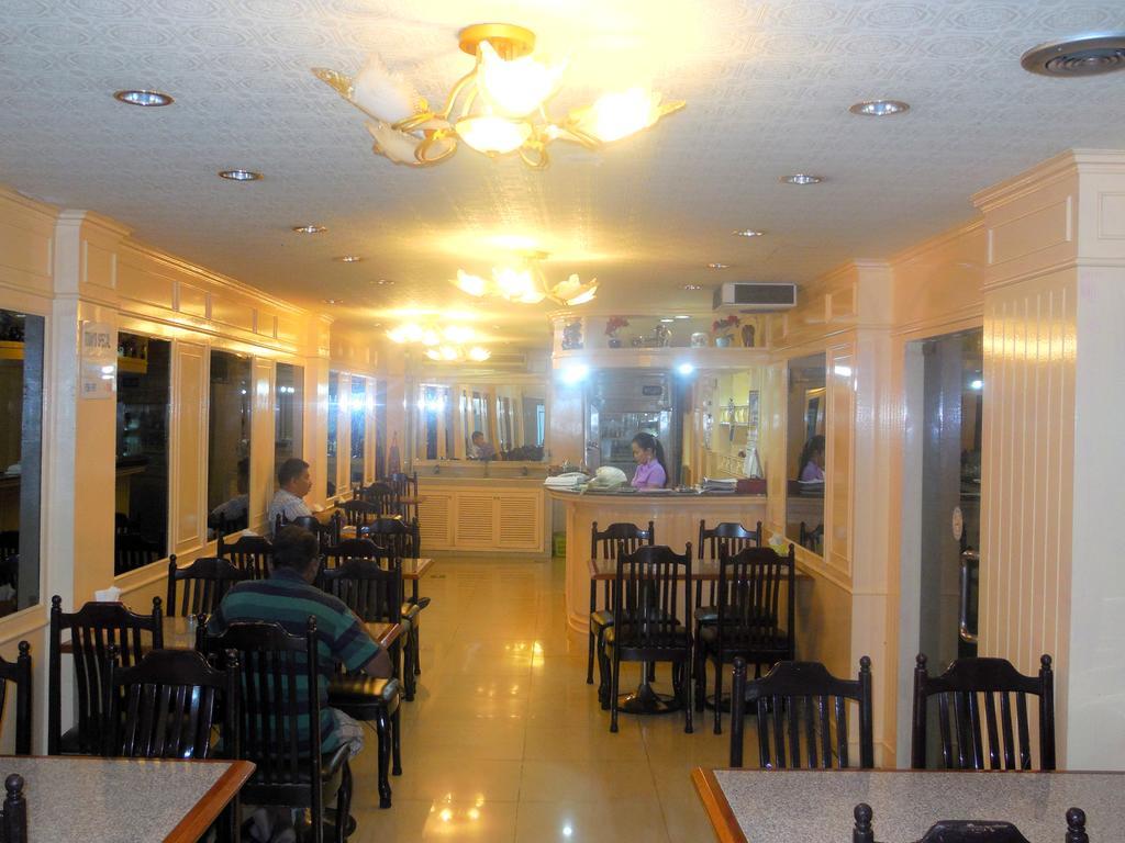 Woodlands Inn Hotel 曼谷 外观 照片