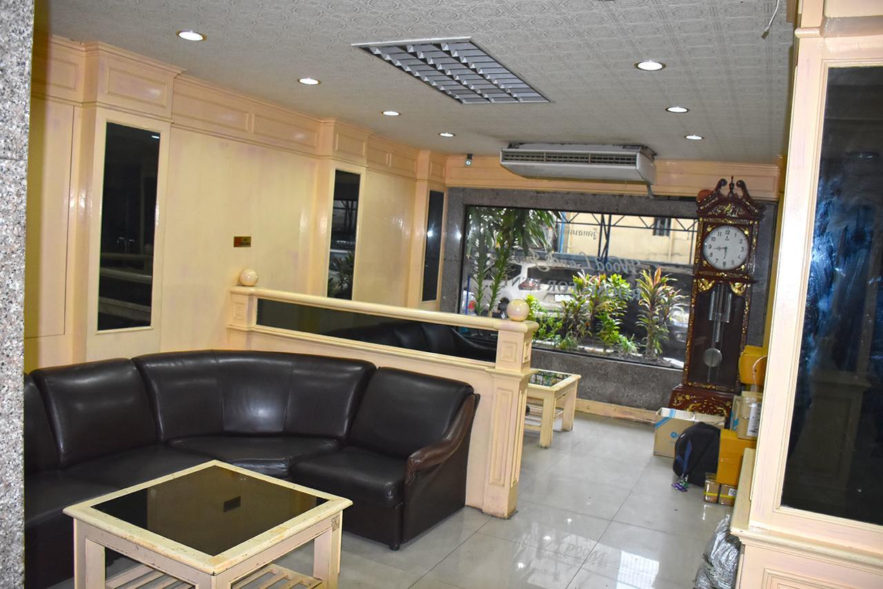 Woodlands Inn Hotel 曼谷 外观 照片
